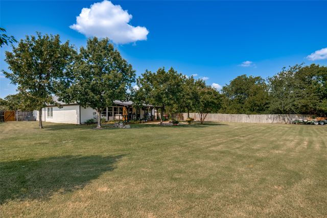 102 Packer Drive, Fate, TX 75189