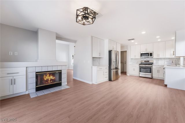 44 Avenida Gracia, Henderson, NV 89074