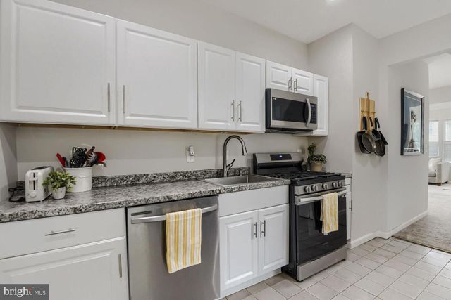 299 LAVERN AVE, Halethorpe, MD 21227