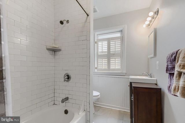 299 LAVERN AVE, Halethorpe, MD 21227