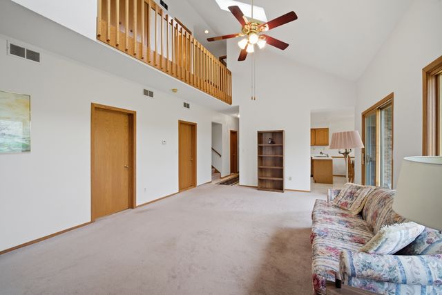 3118 Woodland Drive 3118, Zion, IL 60099