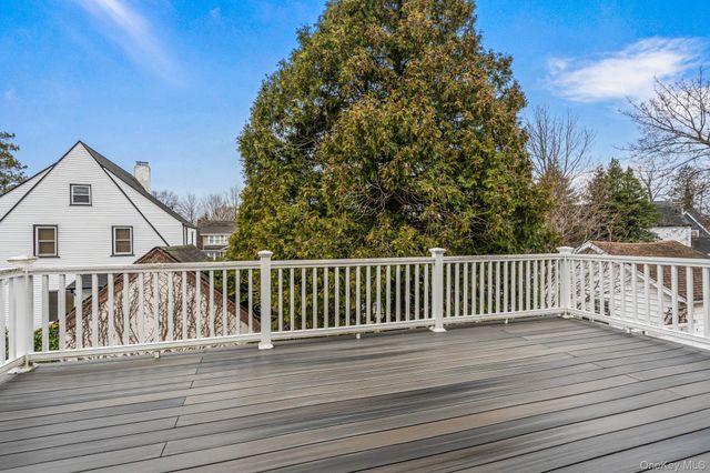30 Alicia Court, Hempstead, NY 11550