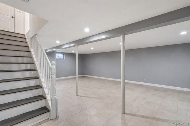 30 Alicia Court, Hempstead, NY 11550