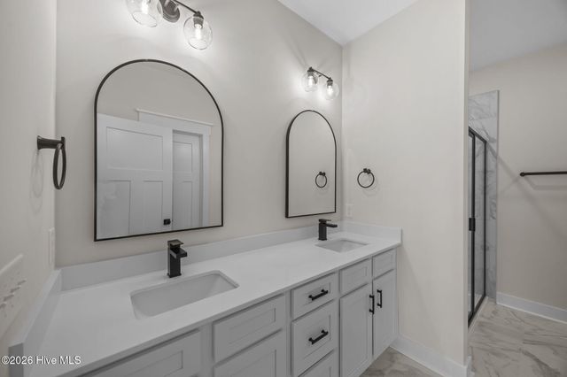 121 Lady O Drive A, Greenville, NC 27834