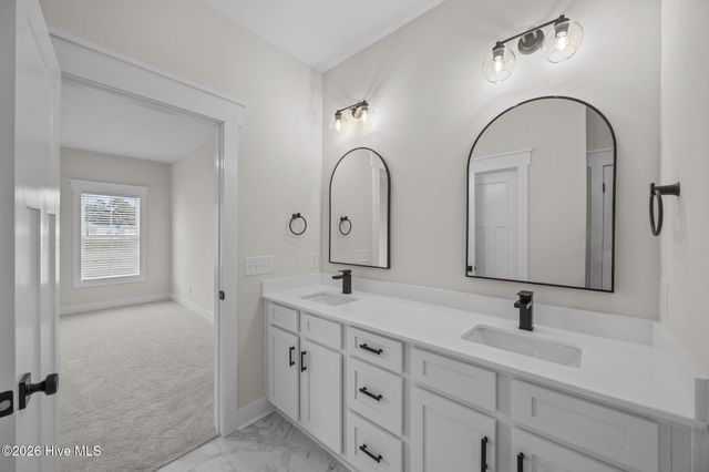 121 Lady O Drive A, Greenville, NC 27834