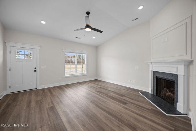 121 Lady O Drive A, Greenville, NC 27834