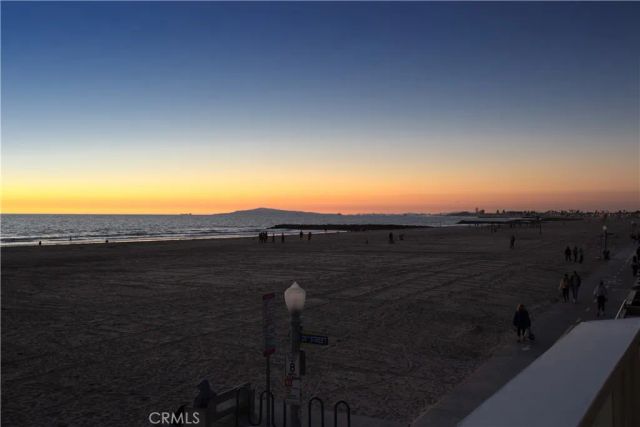 2712 W Oceanfront, Newport Beach, CA 92663