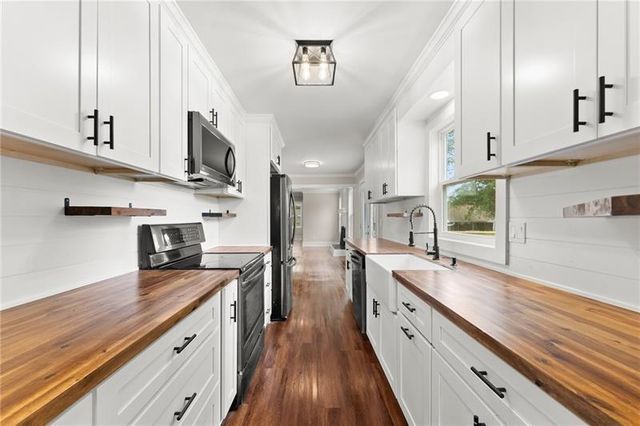 2979 Overwood Lane, Snellville, GA 30078