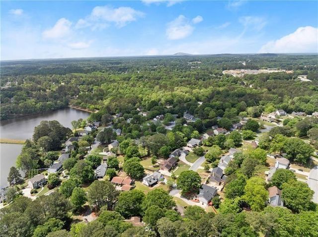 2979 Overwood Lane, Snellville, GA 30078