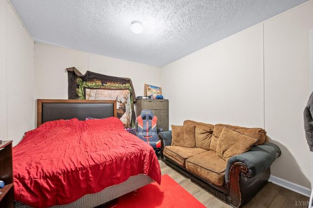 3418 Salem Rd, Spout Spring, VA 24593