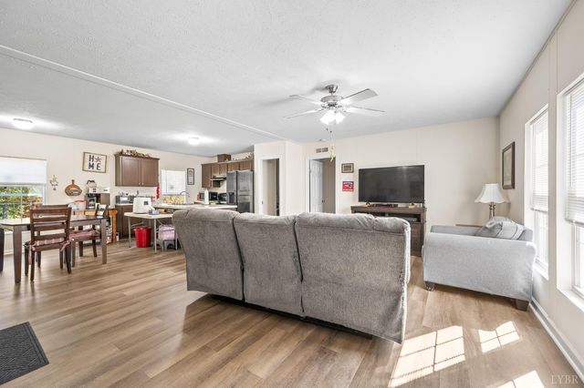 3418 Salem Rd, Spout Spring, VA 24593