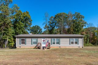 3418 Salem Rd, Spout Spring, VA 24593