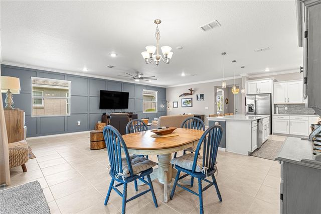 9203 SW 97TH CIRCLE, Ocala, FL 34481