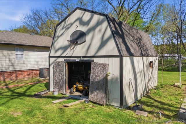 16449 N Lombard Lane, Skiatook, OK 74070