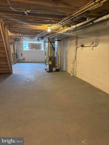 411 ROBERT ST, Baltimore, MD 21217