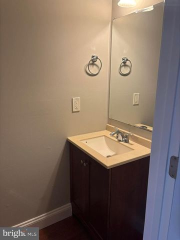 411 ROBERT ST, Baltimore, MD 21217