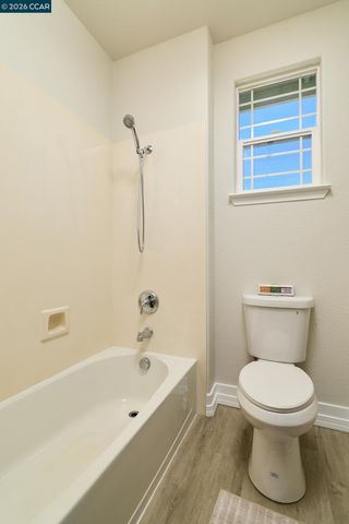 2323 Megan Dr, Oakley, CA 94561