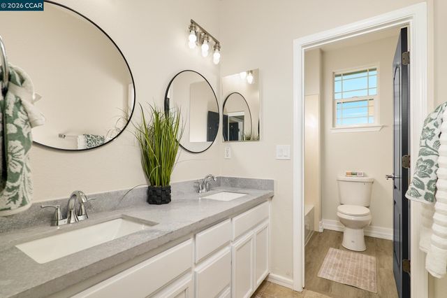 2323 Megan Dr, Oakley, CA 94561