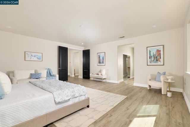 2323 Megan Dr, Oakley, CA 94561