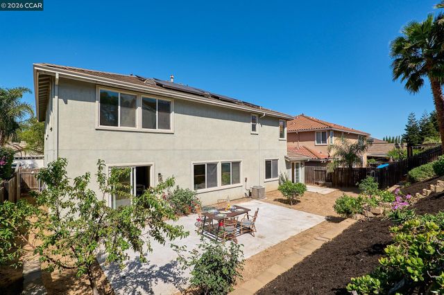 2323 Megan Dr, Oakley, CA 94561