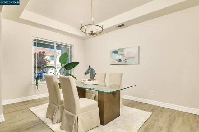 2323 Megan Dr, Oakley, CA 94561