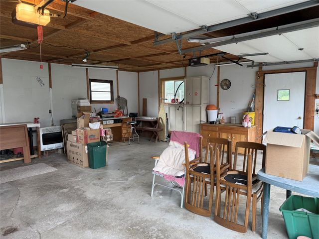 2605 SALTSMAN Road, Erie, PA 16510