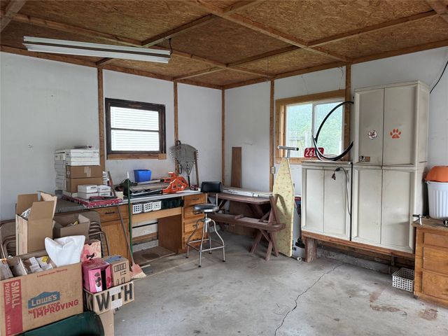 2605 SALTSMAN Road, Erie, PA 16510