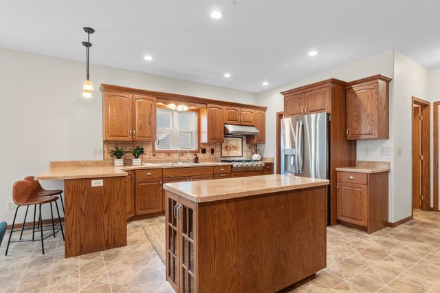 205 Ashley Lane, Alexandria, MN 56308