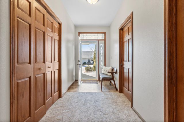 205 Ashley Lane, Alexandria, MN 56308