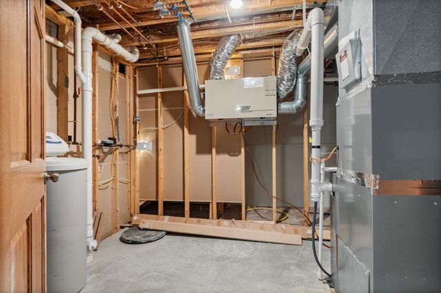 205 Ashley Lane, Alexandria, MN 56308