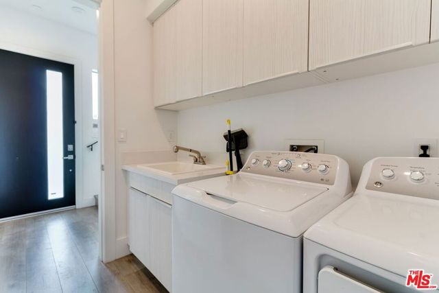 4826 W Pickford, Los Angeles, CA 90019