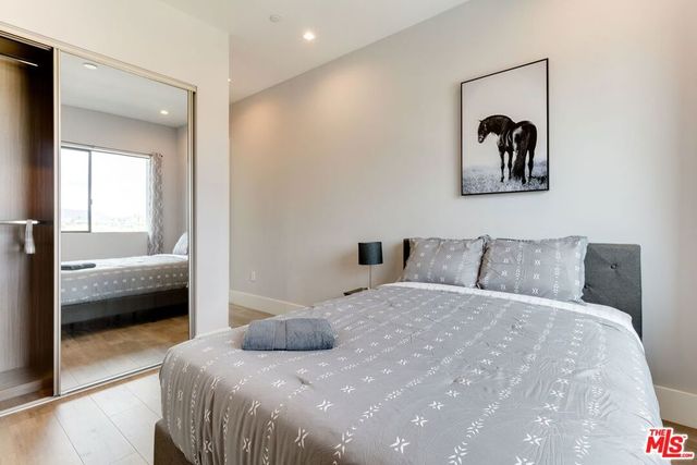 4826 W Pickford, Los Angeles, CA 90019