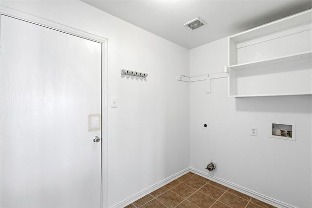 6605 Quail Valley Drive, Midlothian, TX 76065