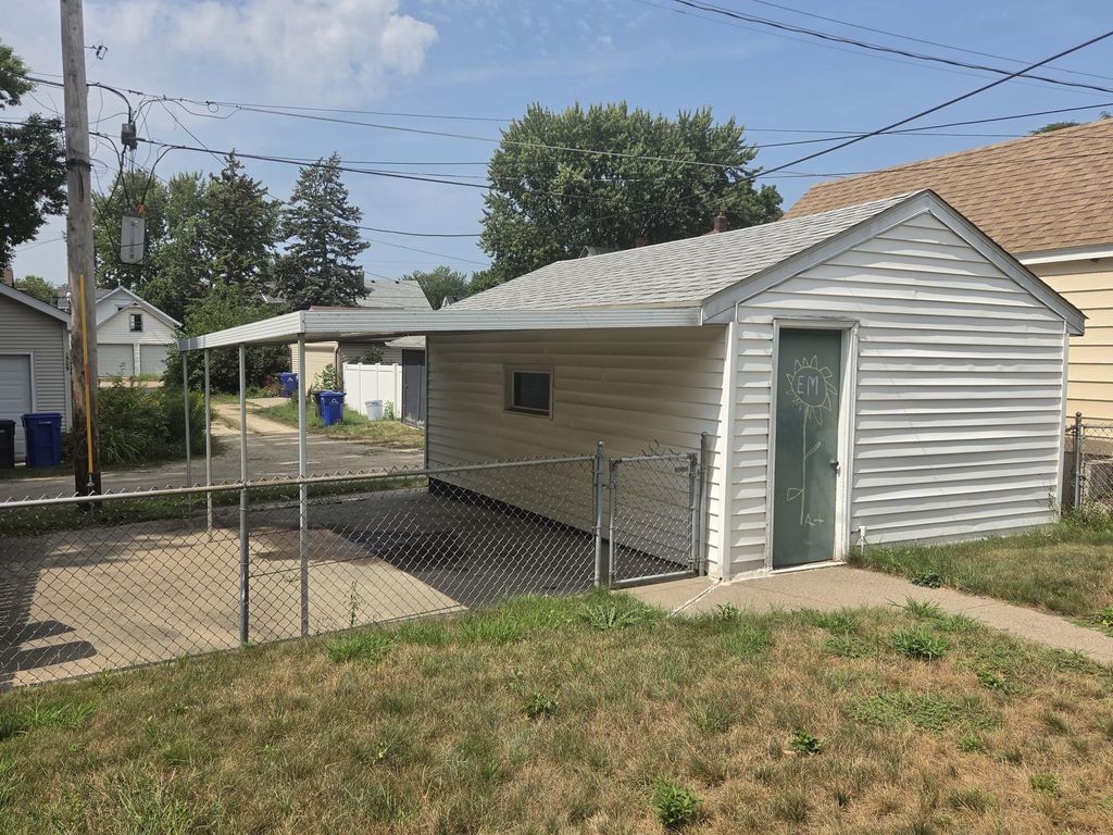 645 Simpson Street, Saint Paul, MN 55104 — photo 2