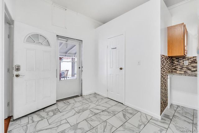 3 Dubois Avenue, Amityville, NY 11701
