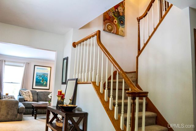 1113 12th Avenue, Houghton, MI 49931