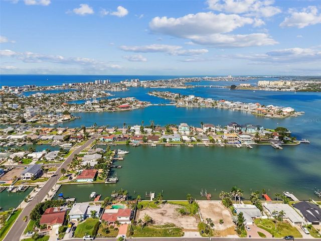 570 JOHNS PASS AVENUE, Madeira Beach, FL 33708