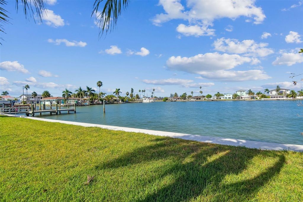 Image 38 of property listing at 570 JOHNS PASS AVENUE, Madeira Beach, FL 33708