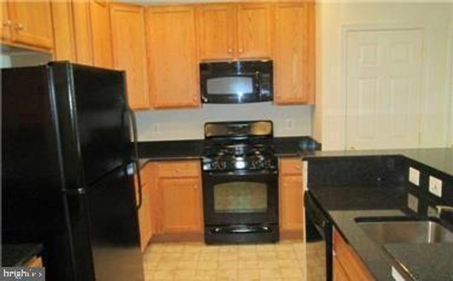 1301 KAREN BLVD #403, Capitol Heights, MD 20743