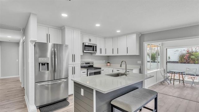 4825 FOXRUN, Lakeland, FL 33813