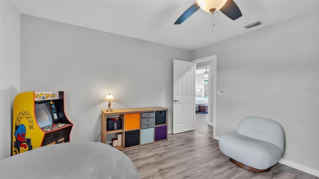 4825 FOXRUN, Lakeland, FL 33813