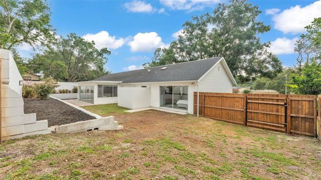 4825 FOXRUN, Lakeland, FL 33813