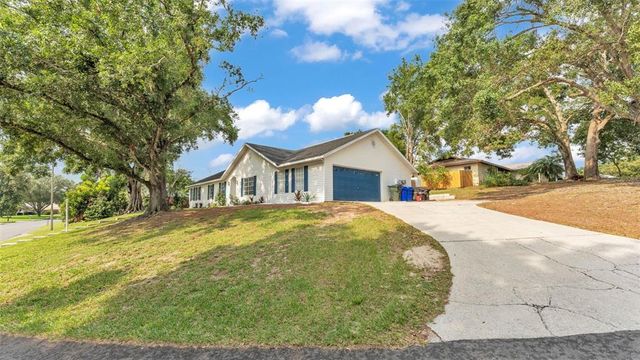 4825 FOXRUN, Lakeland, FL 33813
