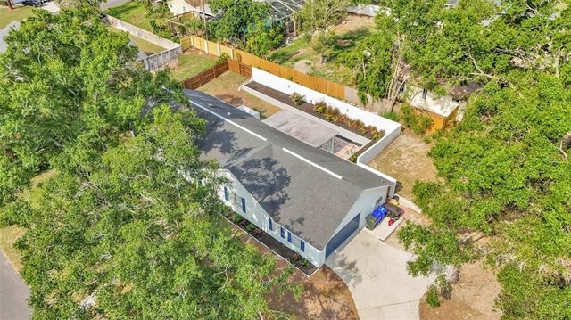 4825 FOXRUN, Lakeland, FL 33813