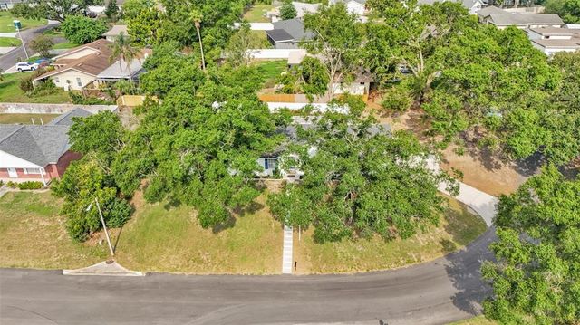 4825 FOXRUN, Lakeland, FL 33813