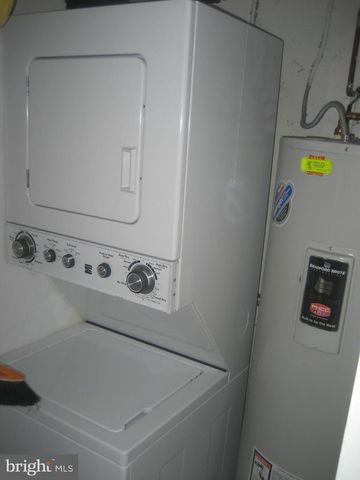 2601 Pennsylvania Ave Apt 1028, Philadelphia, PA 19130