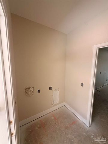 6094 Ashton Woods Cir, Milton, FL 32570