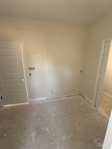 6094 Ashton Woods Cir, Milton, FL 32570