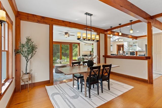 7 Amble Rd, Chelmsford, MA 01824