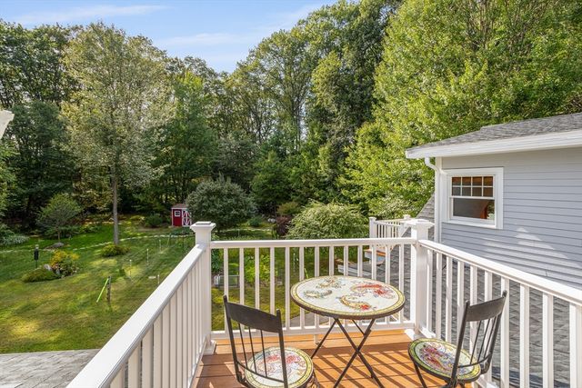 7 Amble Rd, Chelmsford, MA 01824